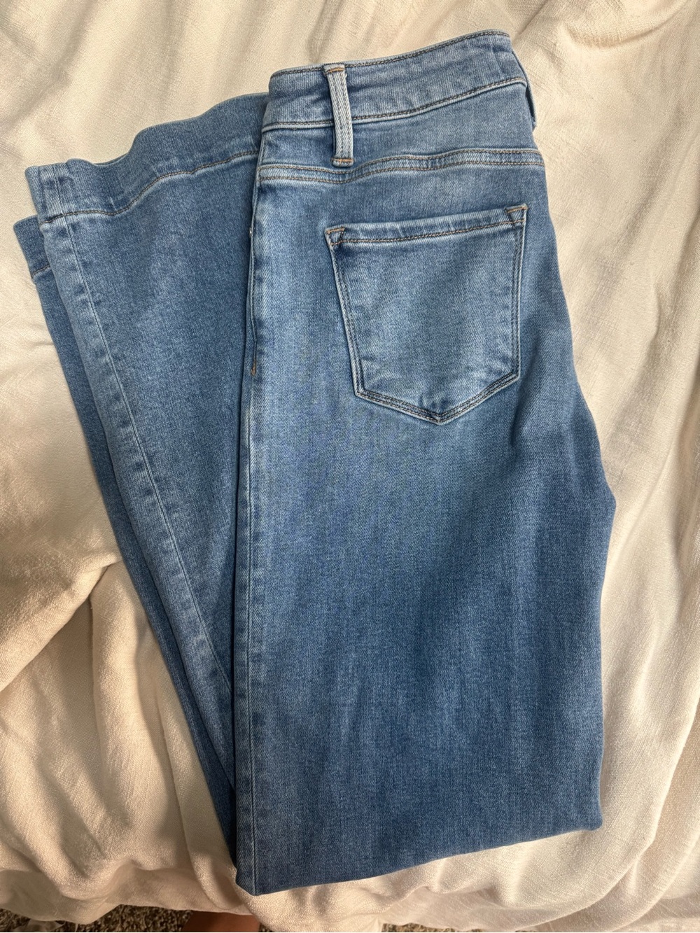 Light Blue Wide-Leg Women's Jeans